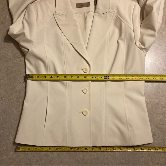 👛 Retro(2002) ivory suit (blazer/skirt) by i.e., 10 - Picture 3 of 16